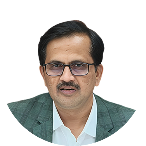 श्री. मंगेश चितळे, प्रशासक आणि आयुक्त